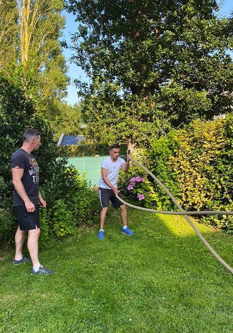 Cours de Hiit (high-intensity interval training) avec les cordes